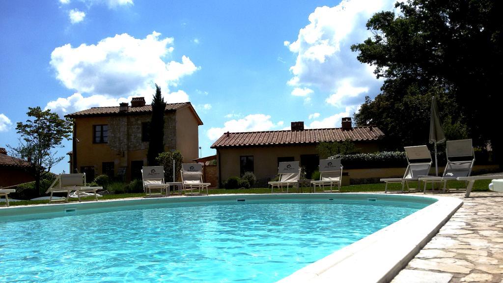 Apartments Borgo Toscano กัมบาสซี แตร์เม ภายนอก รูปภาพ