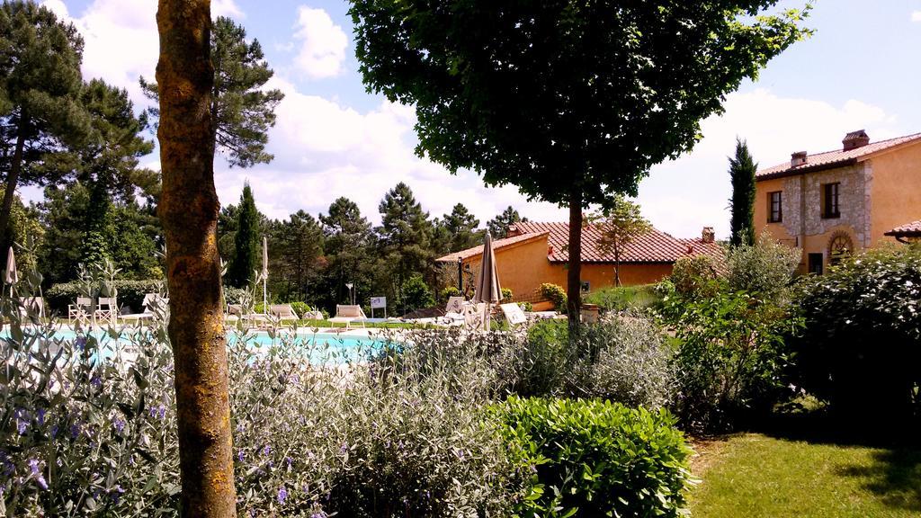 Apartments Borgo Toscano กัมบาสซี แตร์เม ภายนอก รูปภาพ