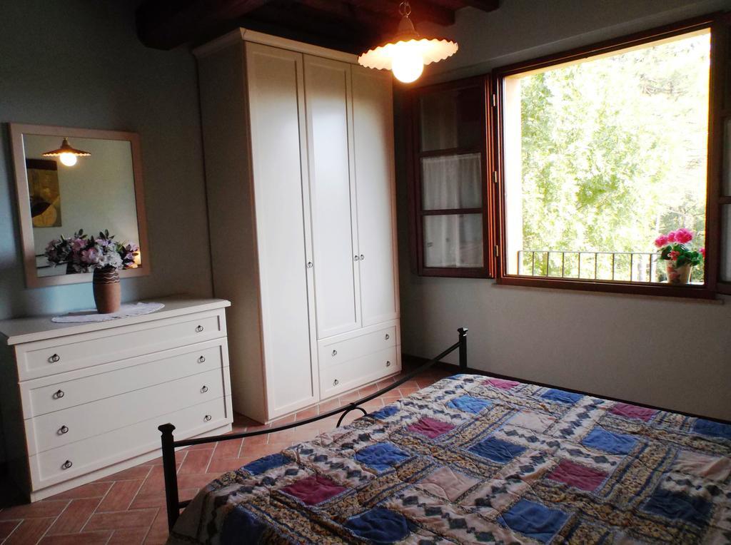 Apartments Borgo Toscano กัมบาสซี แตร์เม ห้อง รูปภาพ