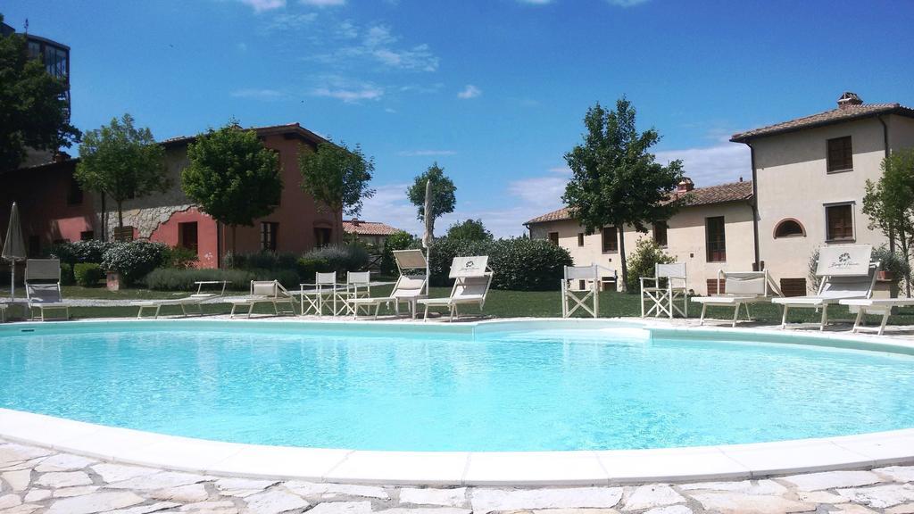 Apartments Borgo Toscano กัมบาสซี แตร์เม ห้อง รูปภาพ