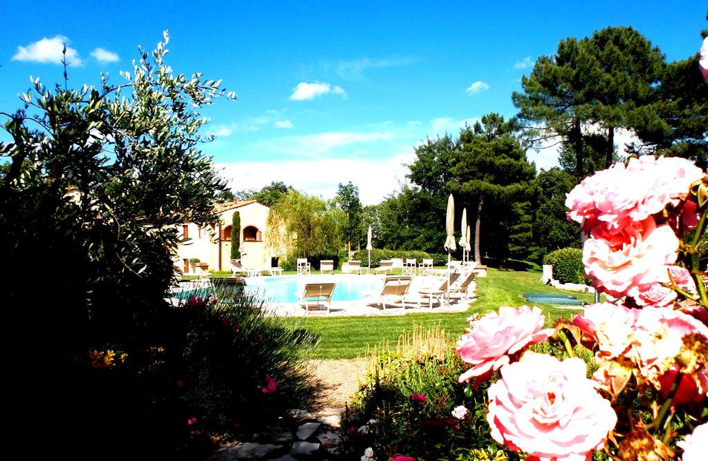 Apartments Borgo Toscano กัมบาสซี แตร์เม ภายนอก รูปภาพ