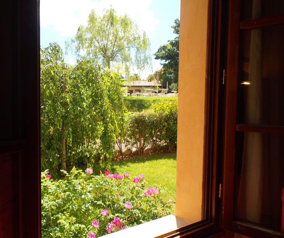Apartments Borgo Toscano กัมบาสซี แตร์เม ภายนอก รูปภาพ