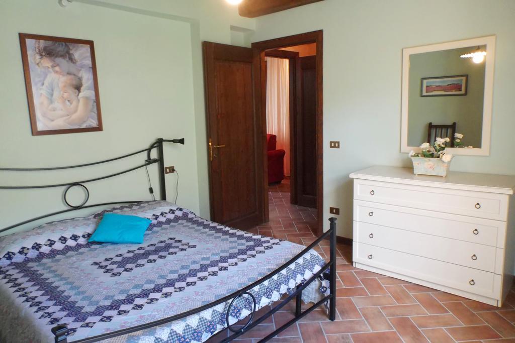 Apartments Borgo Toscano กัมบาสซี แตร์เม ภายนอก รูปภาพ