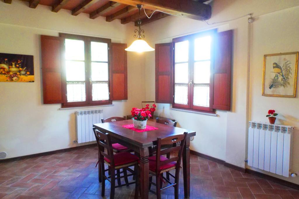 Apartments Borgo Toscano กัมบาสซี แตร์เม ภายนอก รูปภาพ