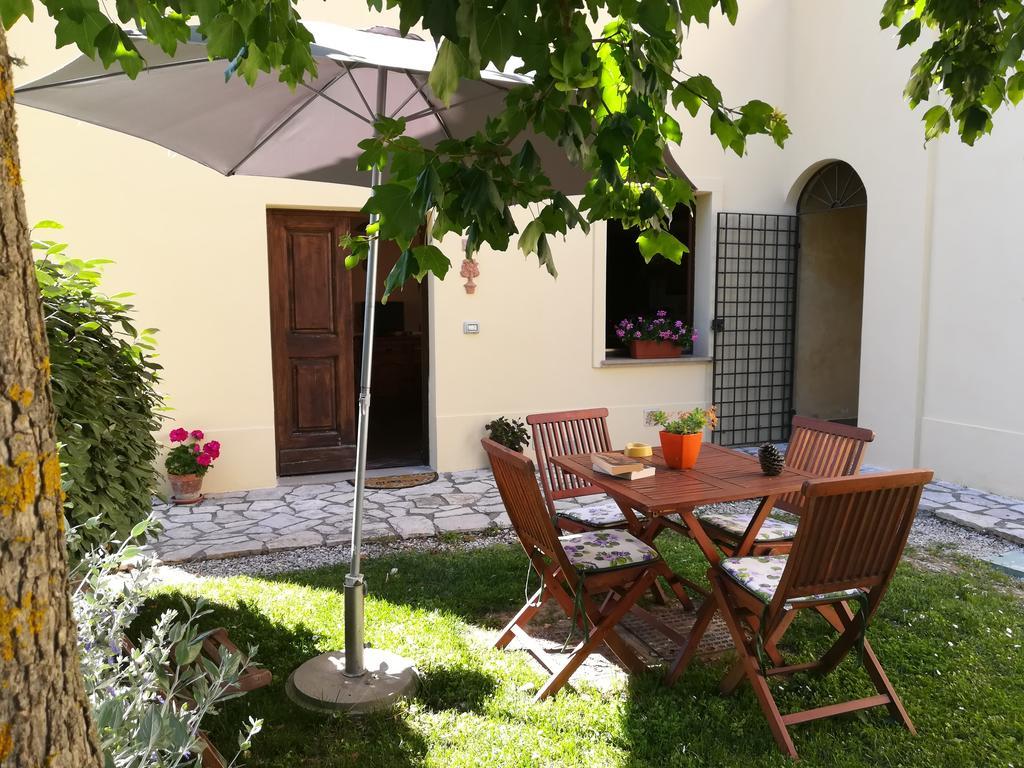 Apartments Borgo Toscano กัมบาสซี แตร์เม ภายนอก รูปภาพ